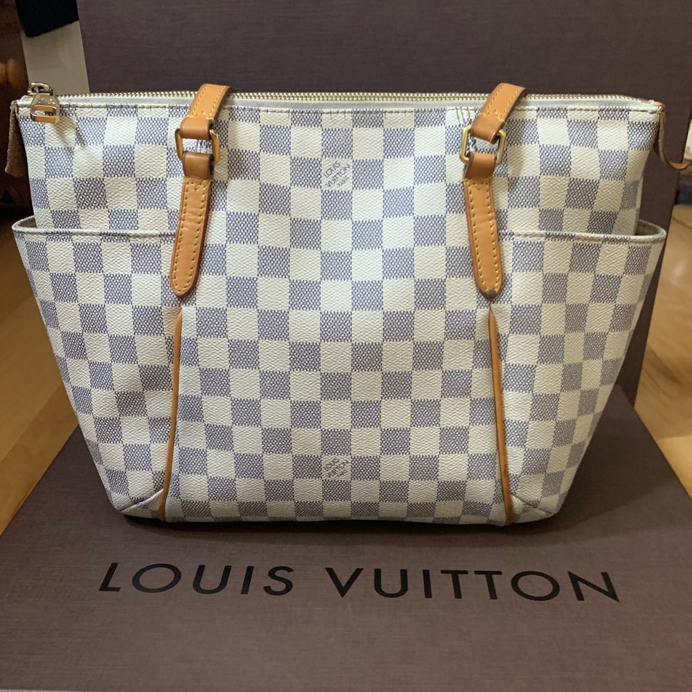 Authentic Louis Vuitton Damier Azur Totally PM